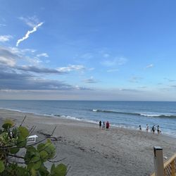 Las Olas Beach Club - We watched a rocket launch from the beach