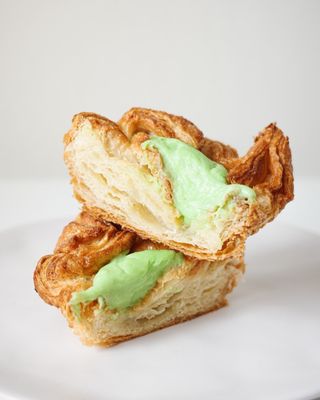 b. patisserie by null