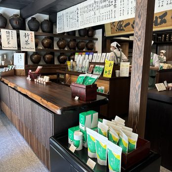 一保堂茶舗/イッポドウチャホ
玉露　甘露・煎茶　嘉木２本　小缶セット 一保堂茶舗/イッポドウチャホ｜京都 老舗・名店の味 の通販