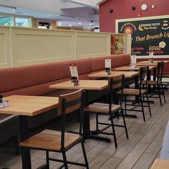 Ruby Sunshine Charleston, Victory - Seating - Breakfast & Brunch Near Me - Charleston, South Carolina Ruby Sunshine Charleston, Victory - Seating - Breakfast & Brunch Near Me - Charleston, South Carolina