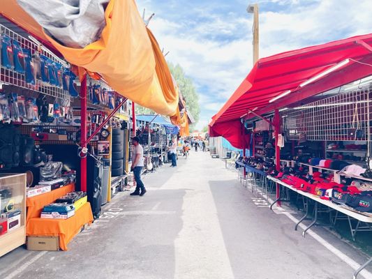 Broadacres Marketplace by null