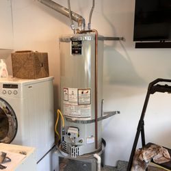 Mr. Water Heater - Customer had an old leaking water heater in Redondo Beach, CA. Here is the finished install, high quality Bradford White replacement