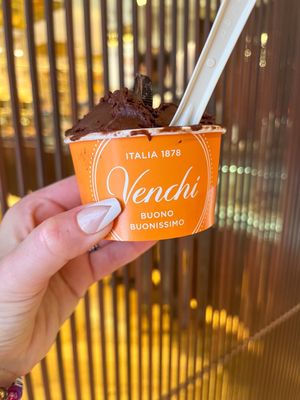Venchi Cioccolato e Gelato, Roma Via degli Orfani, Pantheon by null