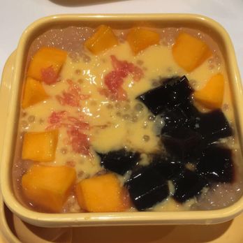 Sweethoney Dessert - Mango sago with pomelo and grass jelly - Desserts Near Me - Colma, California