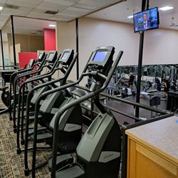 Gold River Sports Club - Gym equipment