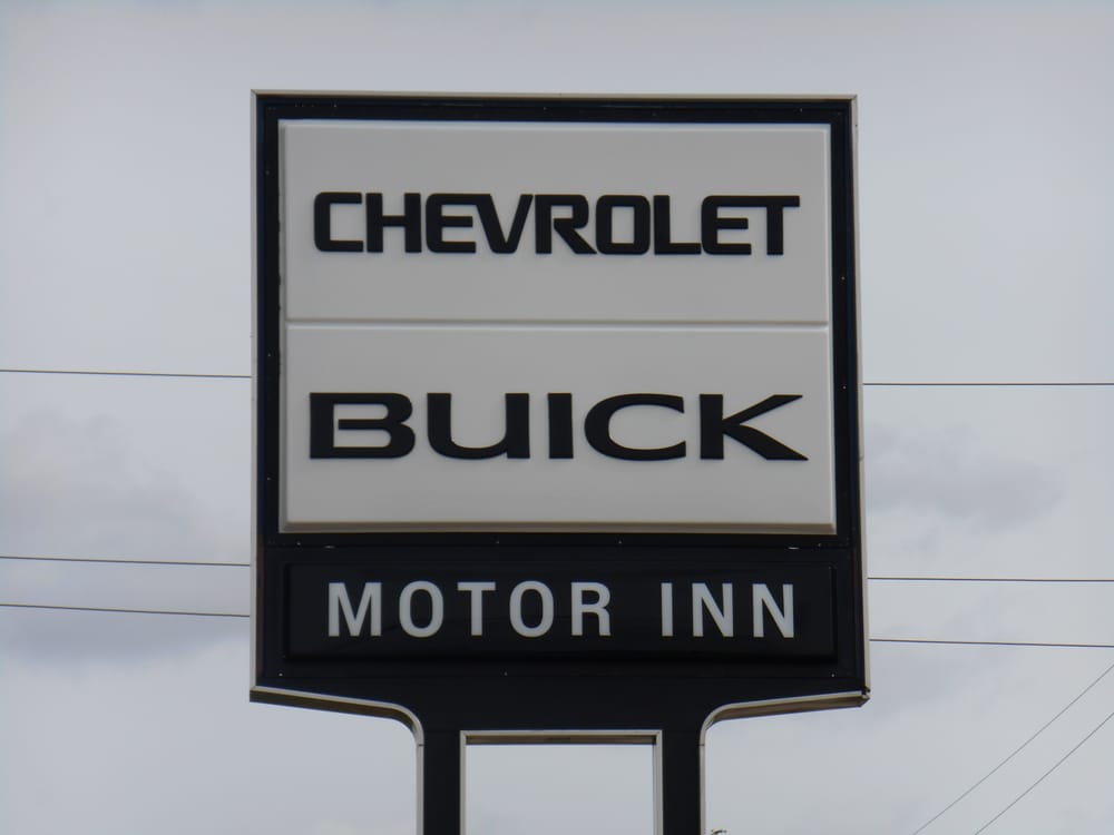 MOTOR INN TOYOTA OF CARROLL SERVICE Updated May 2024 1526 Le Clark