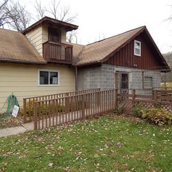 Darr Auctions & Realty