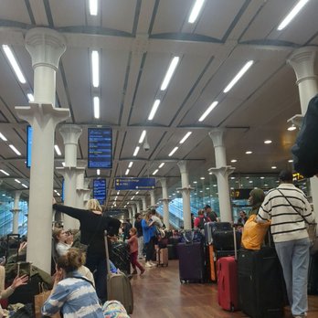 St Pancras International - Insufficient seating ... 3 trains going from 5:30 Paris, 5:56 Paris & 6:01 Amsterdam... We are 5:56 - Train Stations Near Me - London, XGL