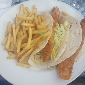 Hemingway's Restaurant - Bars Near Me - Toronto, Ontario Hemingway's Restaurant - Bars Near Me - Toronto, Ontario