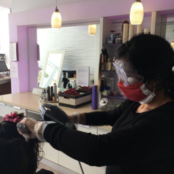Moxie Beauty Bar - Hair Salons Near Me - La Jolla, California Moxie Beauty Bar - Hair Salons Near Me - La Jolla, California