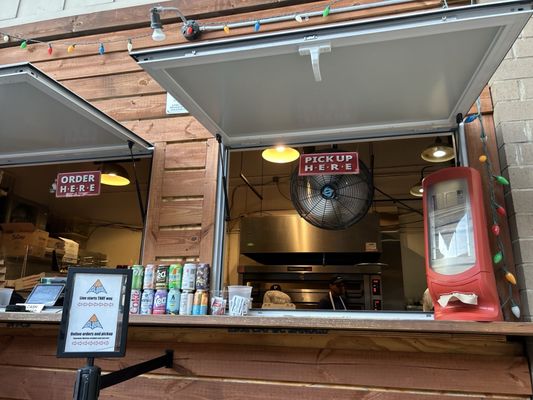 Glide Pizza by null Glide Pizza by null