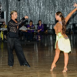 Ballroom Dancing LA - Oleg Astakhov and Olivia Wesolowski - Cha Cha - group dance lesson in Alhambra -