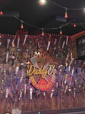 Daddy'Os BBQ & Sports Bar by null