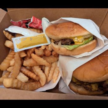 Juicy Smash Burgers - Juicy and the Double Juicy - Burgers Near Me - El Paso, Texas Juicy Smash Burgers - Juicy and the Double Juicy - Burgers Near Me - El Paso, Texas