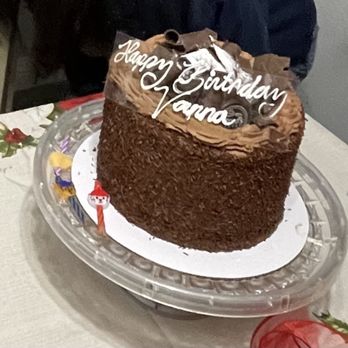 Freed's Bakery - 7" Round Parisian Chocolate Cake - Bakeries Near Me - Las Vegas, Nevada Freed's Bakery - 7" Round Parisian Chocolate Cake - Bakeries Near Me - Las Vegas, Nevada