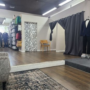 3 Men Suits - Men's Clothing Near Me - Montebello, California