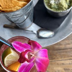Vida Taco Bar Severna Park - Guacamole