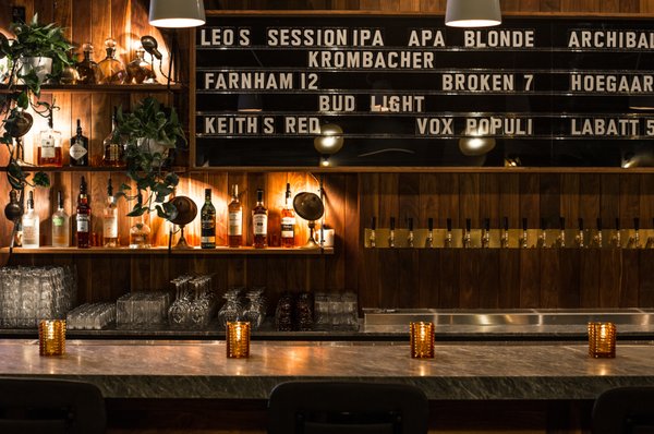 Léo's Taproom by null