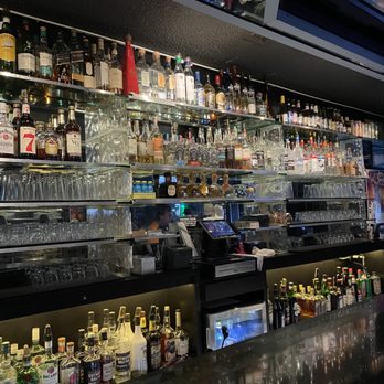 Crows Cocktails - Nice bar - Dive Bars Near Me - Long Beach, California Crows Cocktails - Nice bar - Dive Bars Near Me - Long Beach, California
