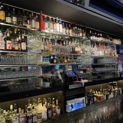 Crows Cocktails - Nice bar