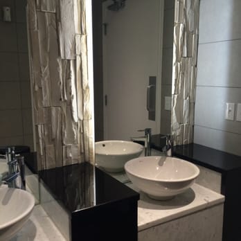 Life Is Good - Women's bathroom - Korean Near Me - Regina, Saskatchewan