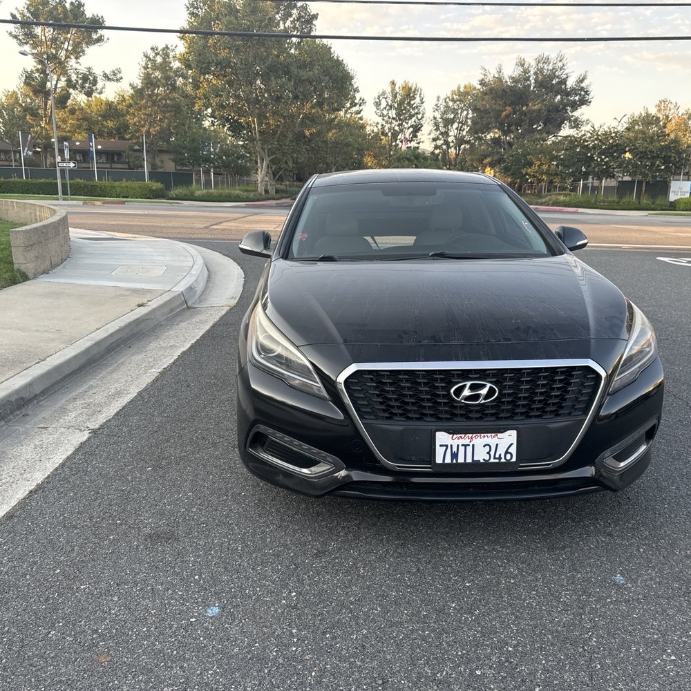 Brea Towing - This where the car parked very safe and easy to tow, yet, he still didn't know how to do his job! - Towing Near Me - Brea, California Brea Towing - This where the car parked very safe and easy to tow, yet, he still didn't know how to do his job! - Towing Near Me - Brea, California