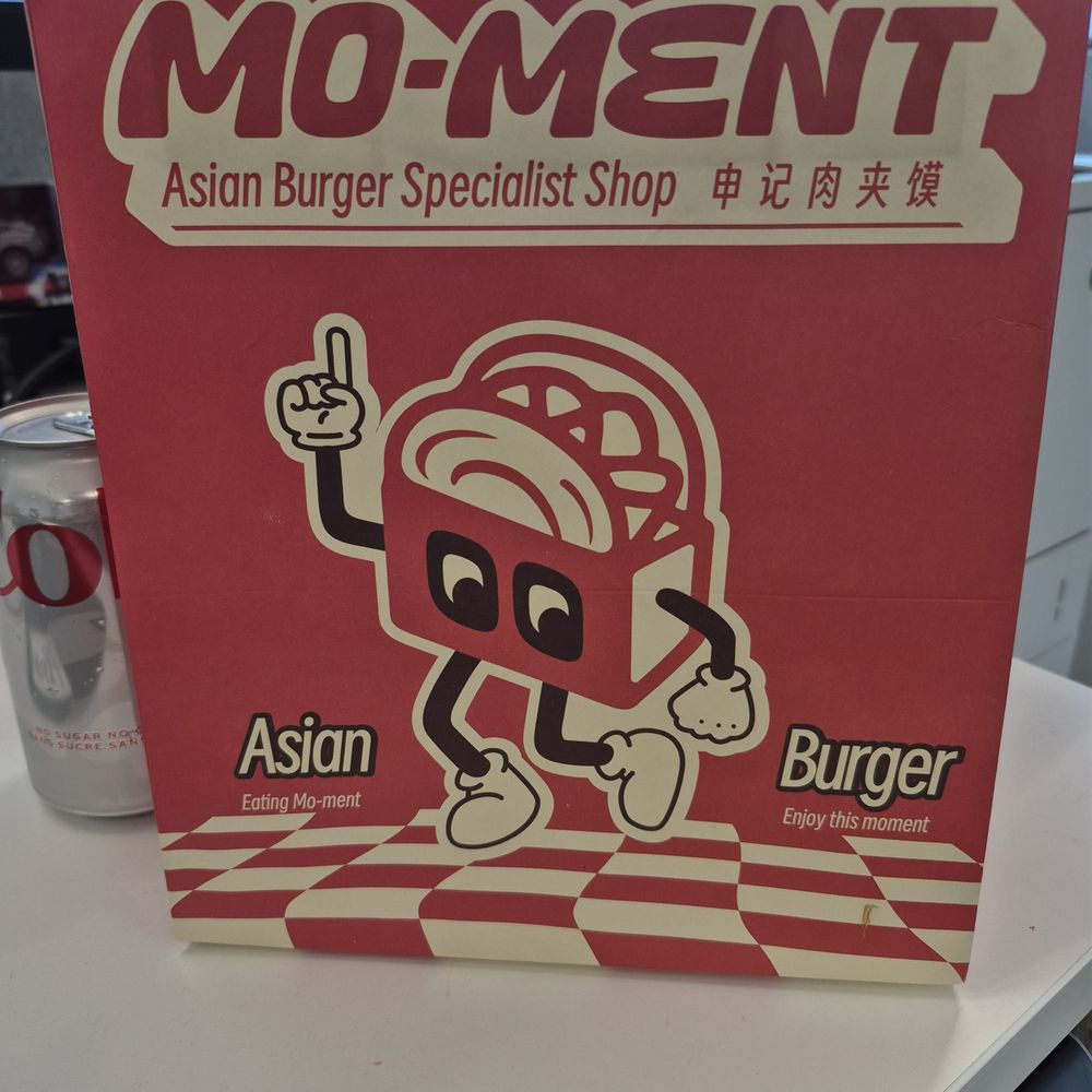 Mo-Ment - Burgers Near Me - Vancouver, British Columbia