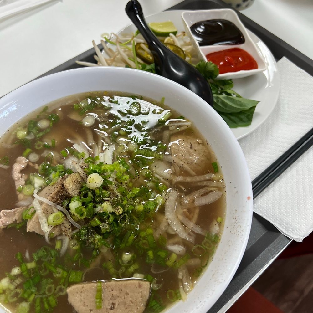 Q Tea Vietnamese Cafe - Pho Dac Biet - Vietnamese Near Me - Arnold, Missouri