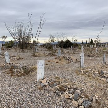 Boothill Graveyard & Gift Shop - Cemetery - Gift Shops Near Me - Tombstone, Arizona