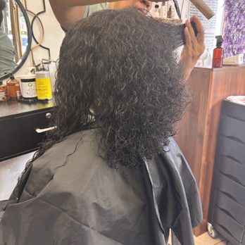 Doris Unisex - Process in the making of cutting - Hair Salons Near Me - Richmond Hill, New York Doris Unisex - Process in the making of cutting - Hair Salons Near Me - Richmond Hill, New York