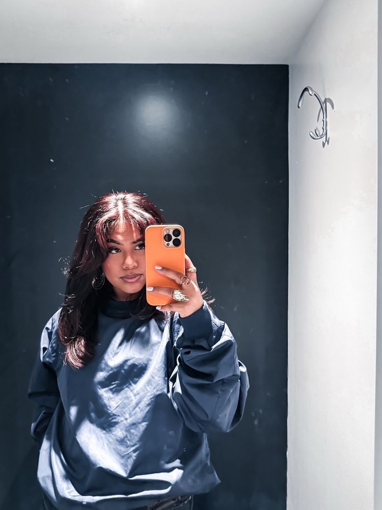 Melinda Marin At Joe Hamer Salon Logo