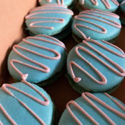 Treats By Robyn - Coconut raspberry macarons
