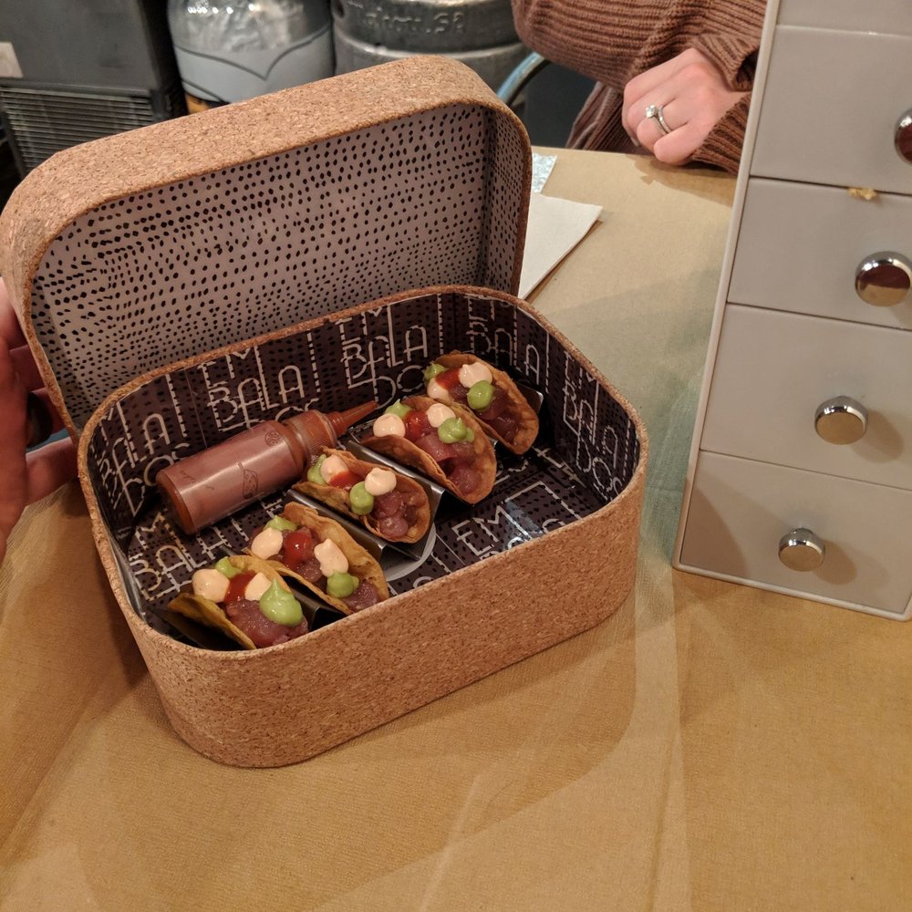 Embalados - Mini spicy tuna tacos - International Near Me - Madrid, M