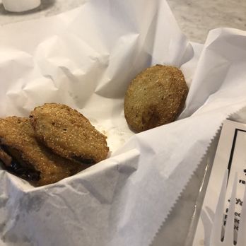 Gus's World Famous Fried Chicken - Chicken Shop Near Me - Chamblee, Georgia