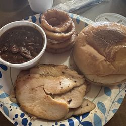 Landmark BBQ - Smoked turkey breast plate