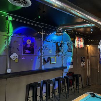 The Yellow Brick Road Pub - Dive Bars Near Me - Tulsa, Oklahoma The Yellow Brick Road Pub - Dive Bars Near Me - Tulsa, Oklahoma