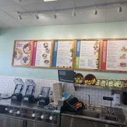 Tropical Smoothie Cafe