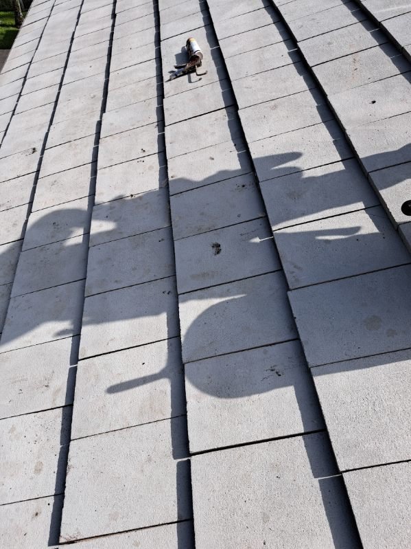 Slide of Valle Roofing Repairs