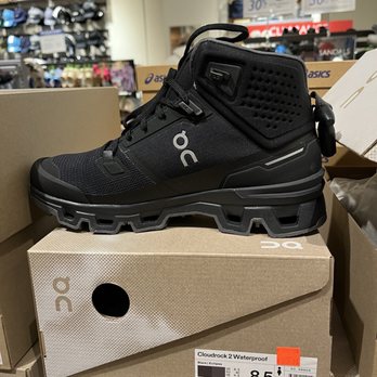 Sporting Life - Sports Wear Near Me - Markham, Ontario