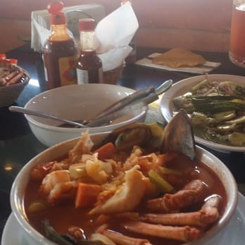 Mariscos Los Arcos - Mexican Near Me - Van Nuys, California