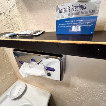 Capitola Venetian Hotel - Warping wood shelf in the bathroom. It's also slanted (hard to tell from this pic) - Hotels Near Me - Capitola, California Capitola Venetian Hotel - Warping wood shelf in the bathroom. It's also slanted (hard to tell from this pic) - Hotels Near Me - Capitola, California
