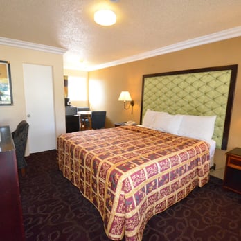 Lamplighter Inn - King Studio - Hotels Near Me - Clearlake, California Lamplighter Inn - King Studio - Hotels Near Me - Clearlake, California
