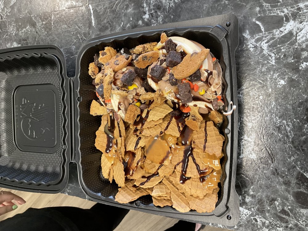 DRIP ICE CREAM SHOP Updated August 2024 50 Photos 200 Elmridge