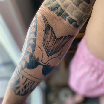 Hard 2 Love Tattoos - Tattoo Near Me - Elk Grove , California Hard 2 Love Tattoos - Tattoo Near Me - Elk Grove , California