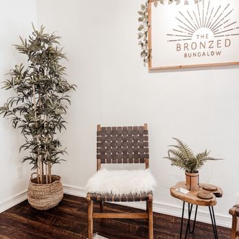 The Bronzed Bungalow - The Bronzed Bungalow, Spray Tanning in Old Town Scottsdale Arizona - Spray Tanning Near Me - Scottsdale, Arizona The Bronzed Bungalow - The Bronzed Bungalow, Spray Tanning in Old Town Scottsdale Arizona - Spray Tanning Near Me - Scottsdale, Arizona