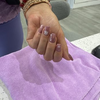 Sugar Nails & Spa - Holiday nails - Nail Salons Near Me - Temple City, California Sugar Nails & Spa - Holiday nails - Nail Salons Near Me - Temple City, California