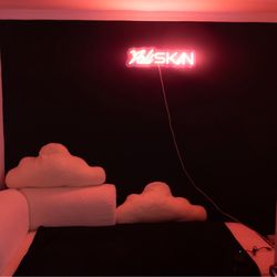 Valiskin - Valiskin studio