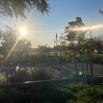 Oak Grove Park - Playgrounds Near Me - Fontana, California