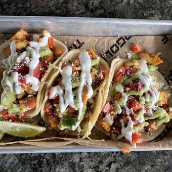 Topgolf - Chicken tres tacos - Golf Near Me - Virginia Beach, Virginia