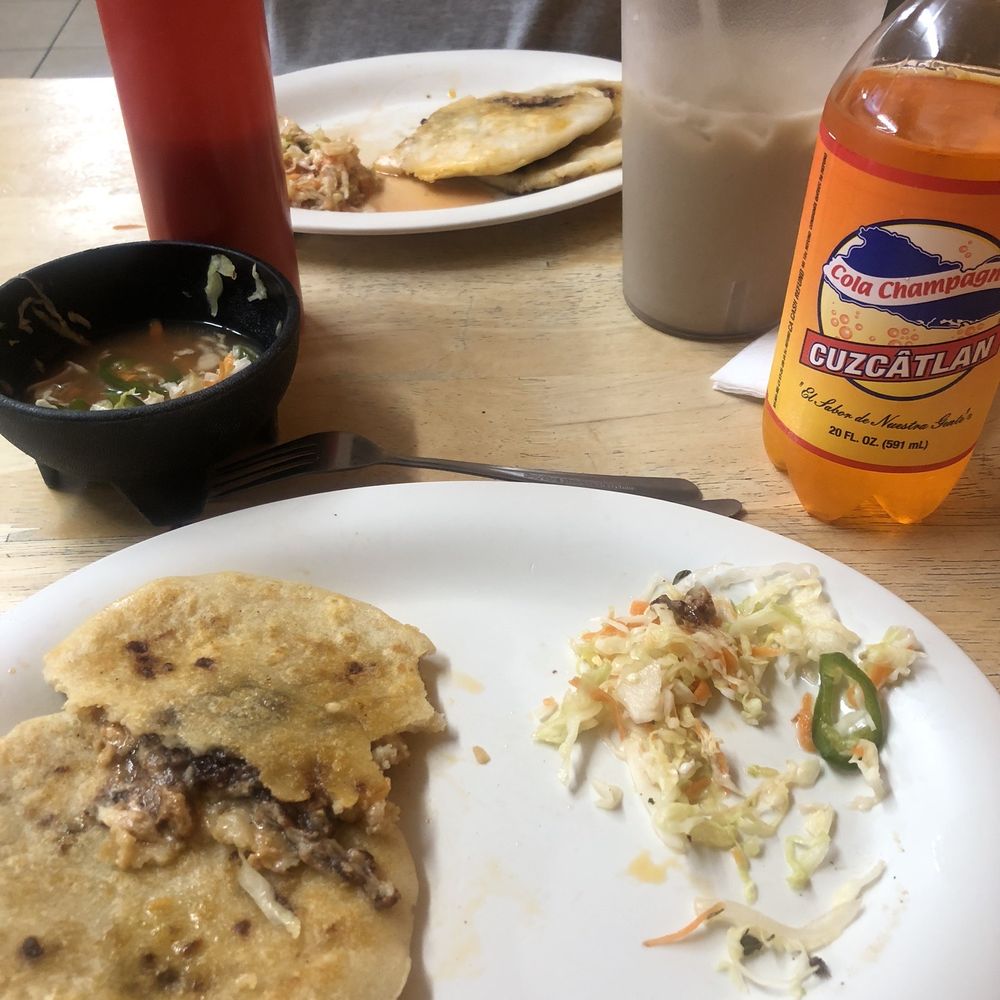 Pupuseria Cuzcatlan - No nos aguantamos jajaja DE LAS MEJORES Pupusas que hemos probado. Hay de maíz y arroz. Horchata súper deliciosa. - Salvadoran Near Me - Pacoima, California Pupuseria Cuzcatlan - No nos aguantamos jajaja DE LAS MEJORES Pupusas que hemos probado. Hay de maíz y arroz. Horchata súper deliciosa. - Salvadoran Near Me - Pacoima, California